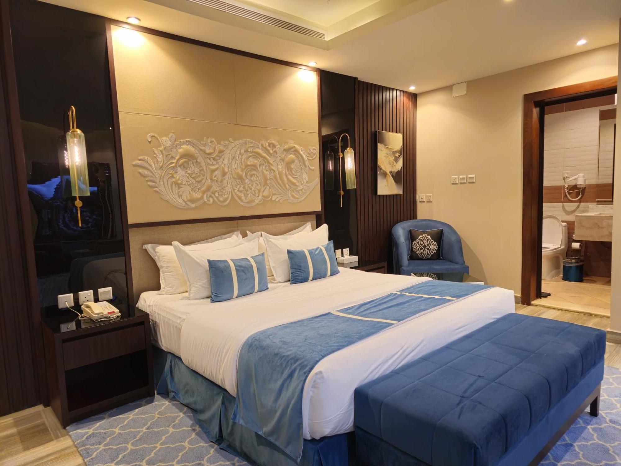 Royal Boutique Hotel Хамис-Мушайт Экстерьер фото