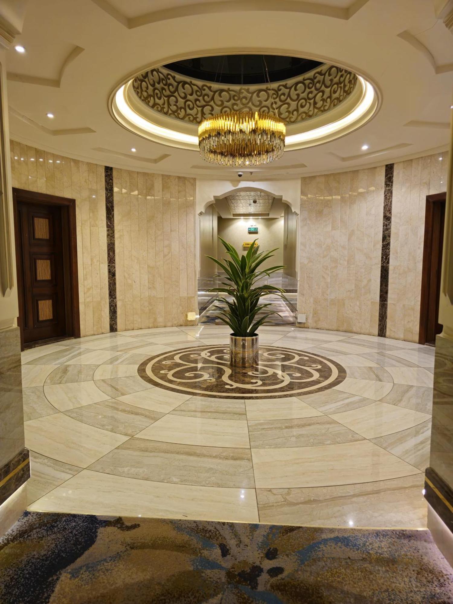 Royal Boutique Hotel Хамис-Мушайт Экстерьер фото